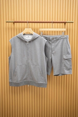 Костюм мужской