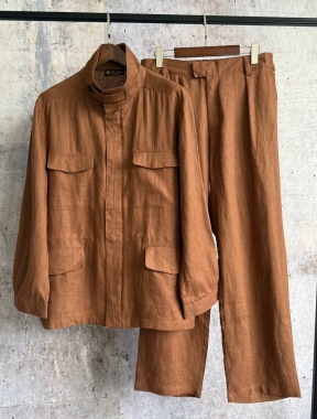 Костюм мужской 