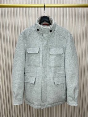 Кашемировая куртка  со съемным воротником из овчины.