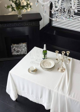 Скатерть 180х320