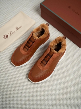  Кроссовки мужские 