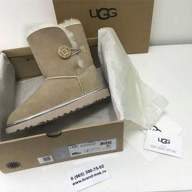 UGG