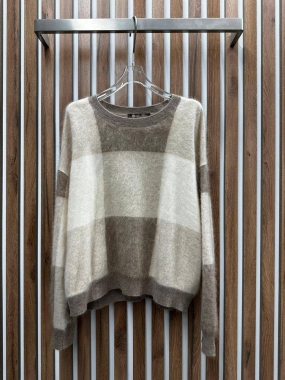 Кашемировый свитер 