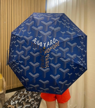 Зонт Goyard