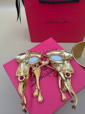Серьги Schiaparelli