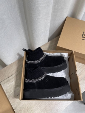  UGG Tazz Knit  Black
