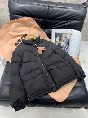 Двухсторонний пуховик 