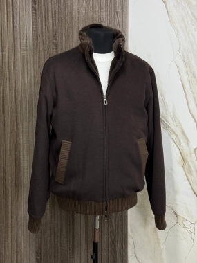  Куртка мужская