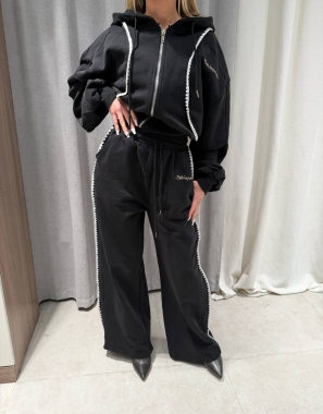 Костюм спортивный