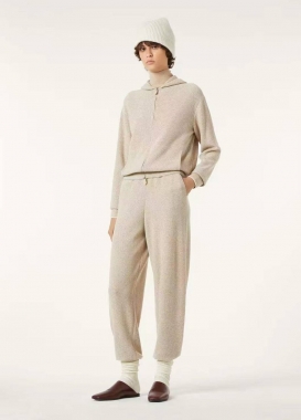 Костюм спортивный