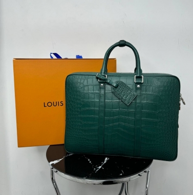 Портфель из натуральной кожи крокодила