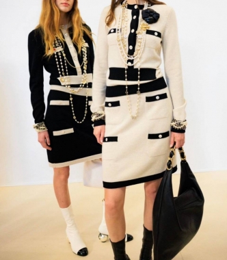 Костюм женский 