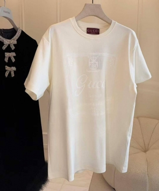 Футболка женская