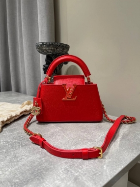 Сумка женская Capucines