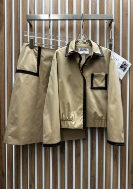 Костюм женский