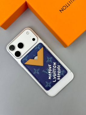 Карта держатель на магните