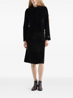 Костюм женский