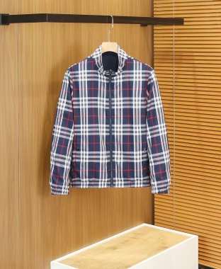 Двухсторонняя ветровка