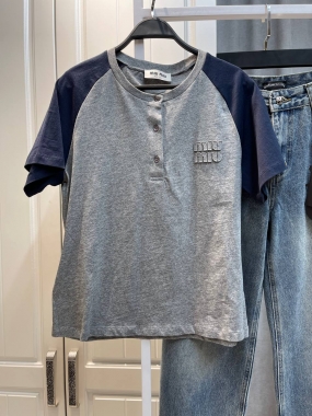 Футболка женская