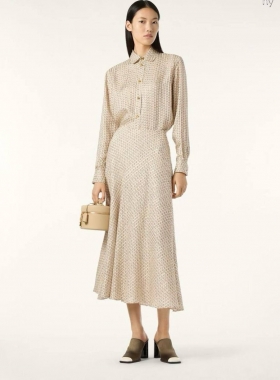 Костюм женский