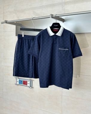 Костюм  мужской