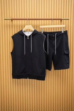 Костюм мужской