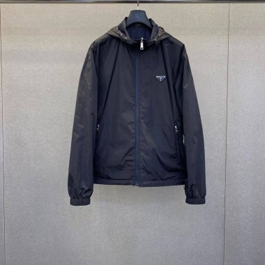 Двусторонняя ветровка