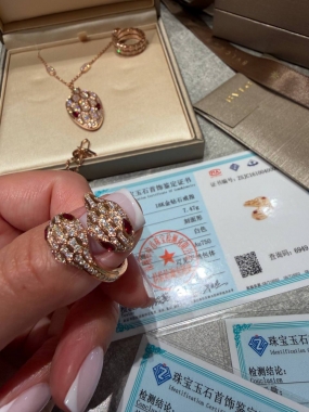 Кольцо из 18-Каратного Розового Золота Serpenti Seduttori