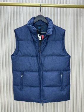 Кашемировый жилет 