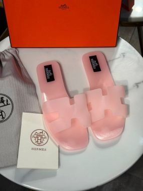 Сандалии