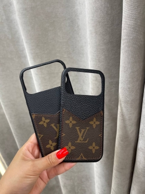 Чехол LV 17 Pro и 17 Pro Max 