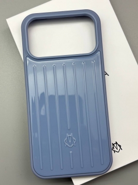 Чехол Rimowa  17 pro max