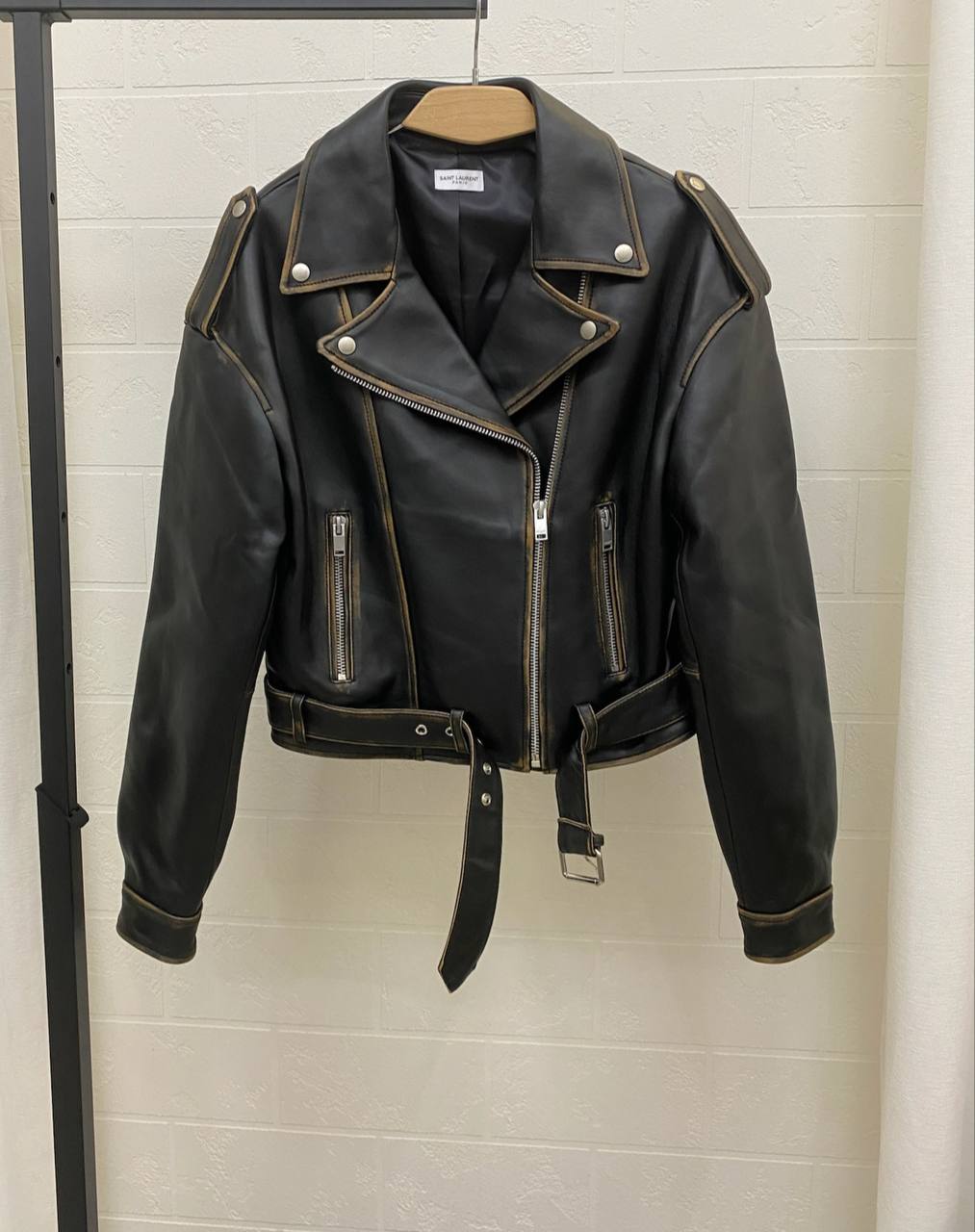 Кожаная куртка Yves Saint Laurent Артикул BMS-120459