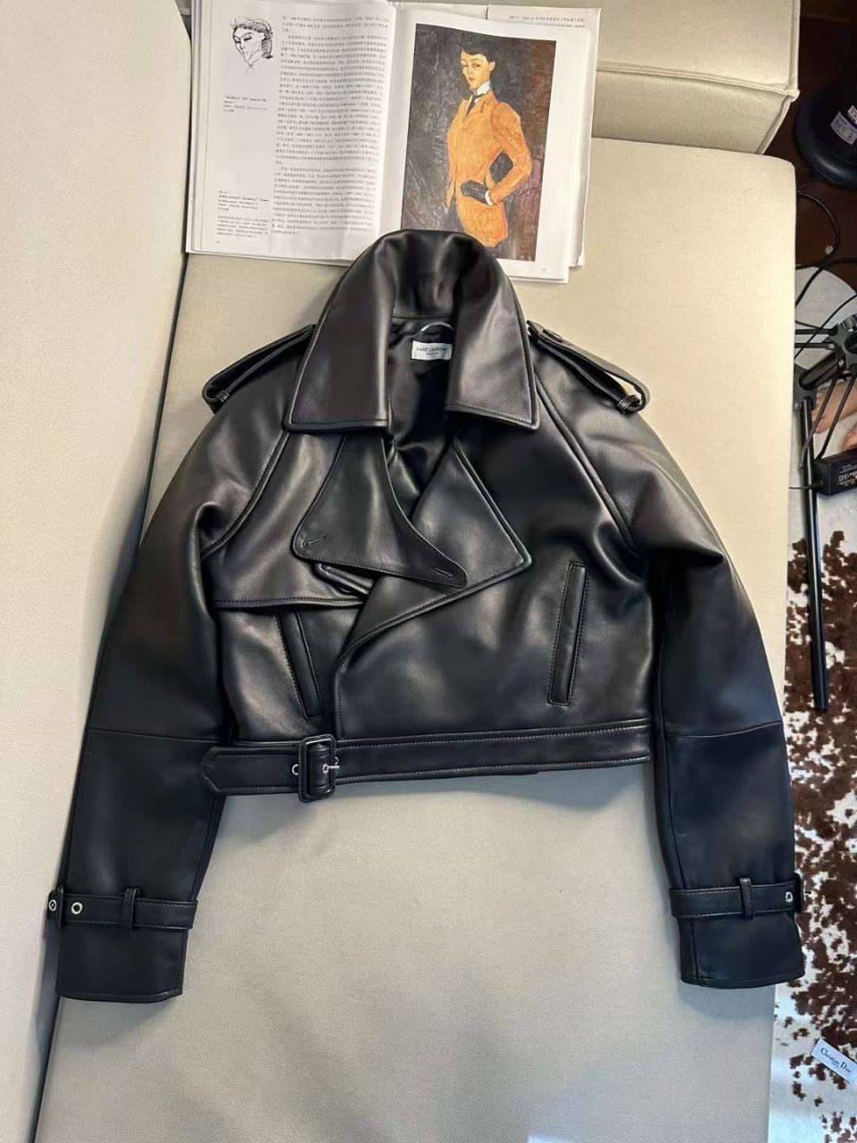 Кожаная куртка  Yves Saint Laurent Артикул BMS-120804