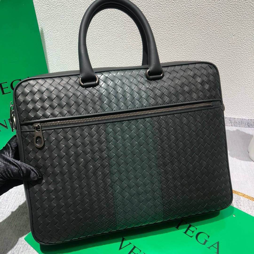 Сумка мужская Bottega Veneta Артикул BMS-150475 Сумка мужская Bottega Veneta Артикул BMS-150475