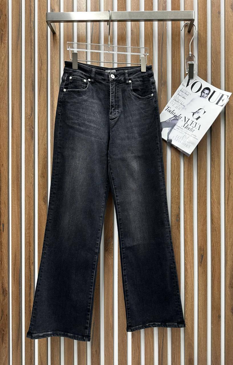 Джинсы Brunello Cucinelli Артикул BMS-150544 Джинсы Brunello Cucinelli Артикул BMS-150544