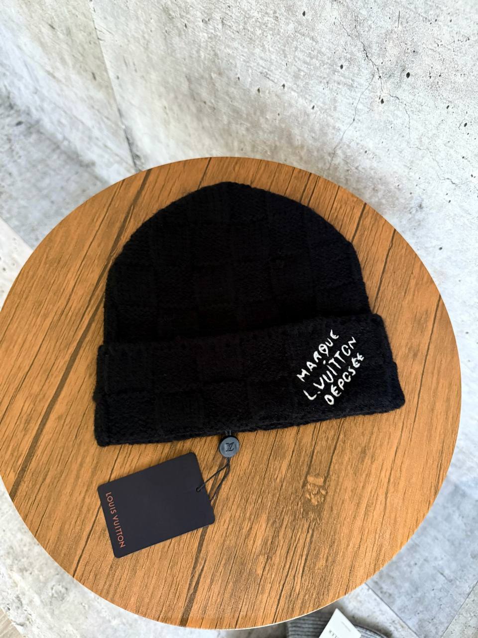 Шапка  Louis Vuitton Артикул BMS-150666 Шапка  Louis Vuitton Артикул BMS-150666